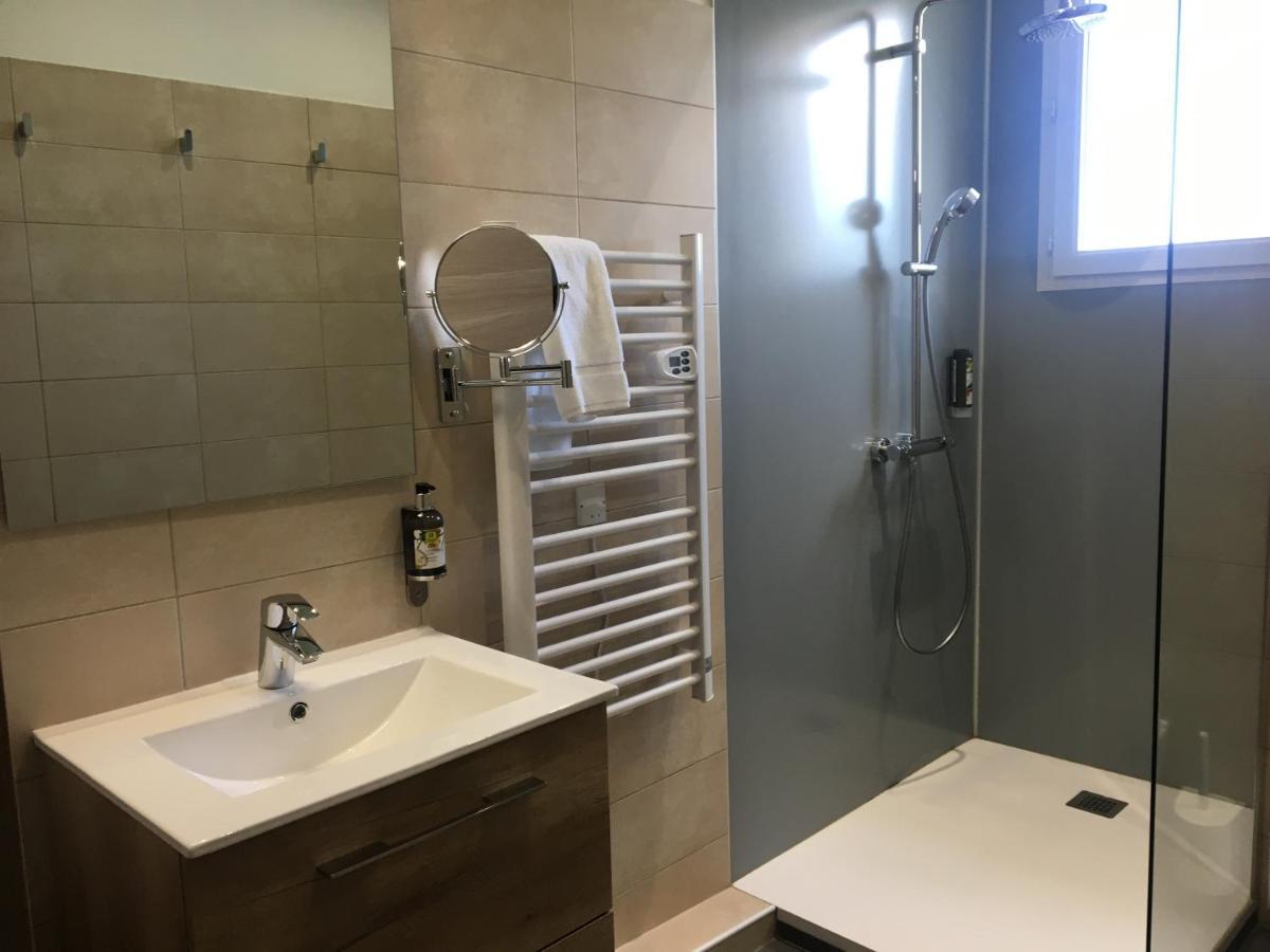 Logis Hotel Restaurant Spa Les Balcons De L'Esperance Limeuil Exterior foto
